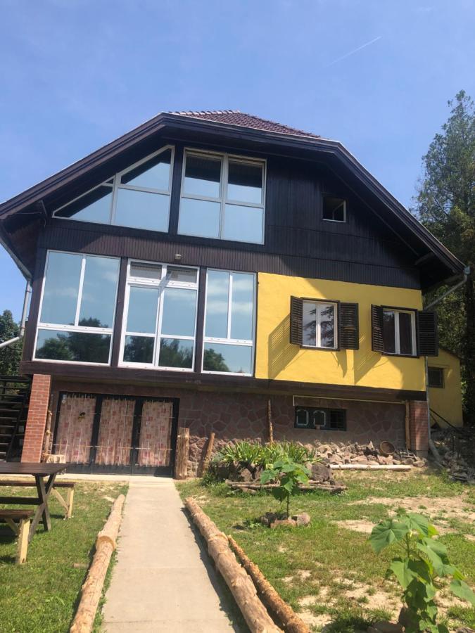 R&B Vendégház Balatonakarattya Esterno foto